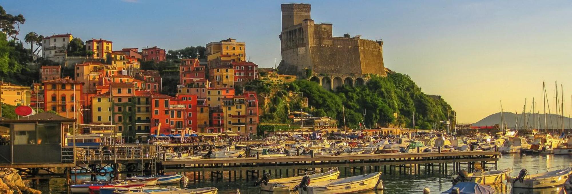 Appartamento Con Parcheggio Vicino Alla Stazione E Centro La Spezia Ngoại thất bức ảnh
